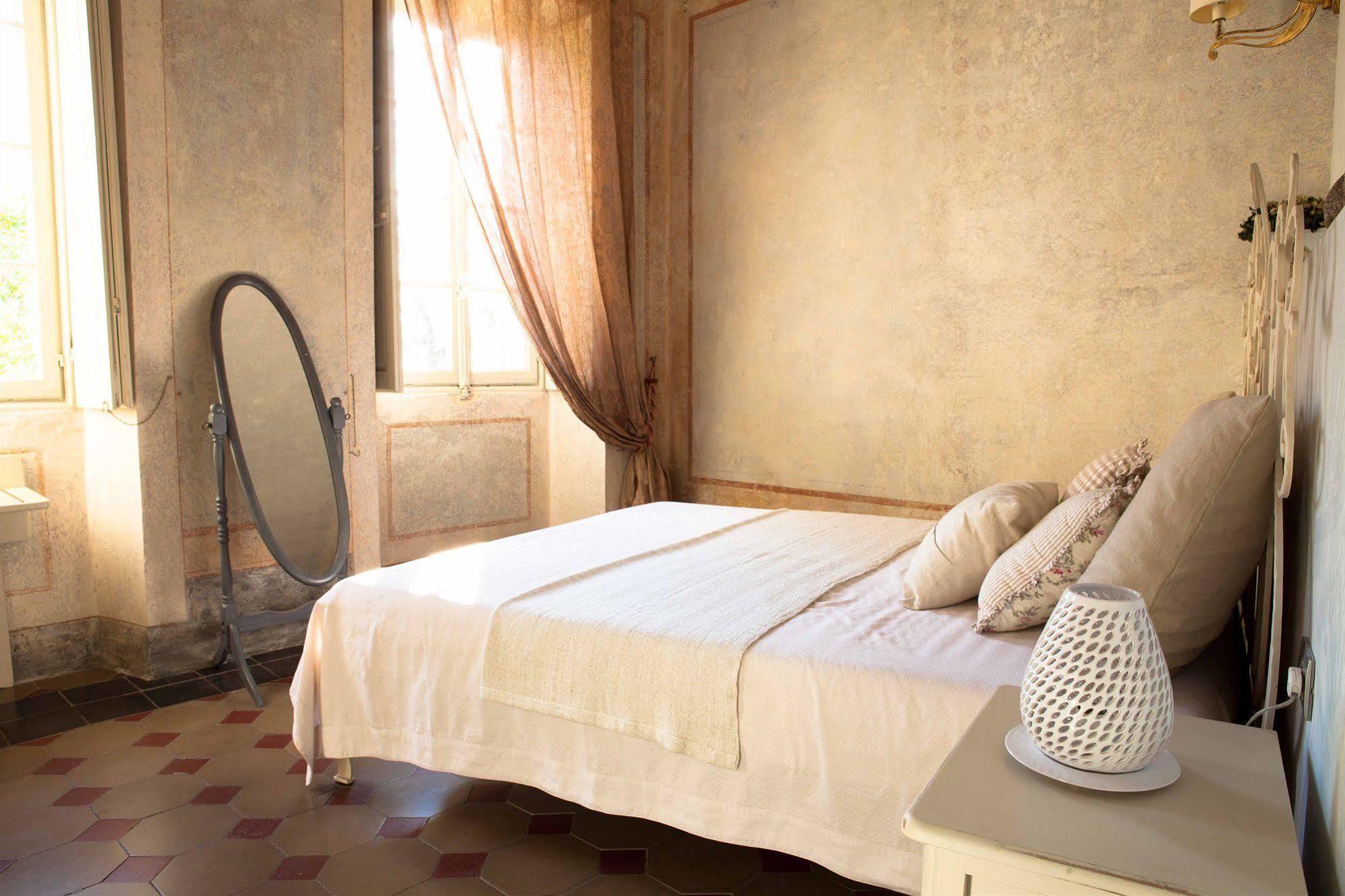 Regina Teodolinda Suites Laglio Kültér fotó