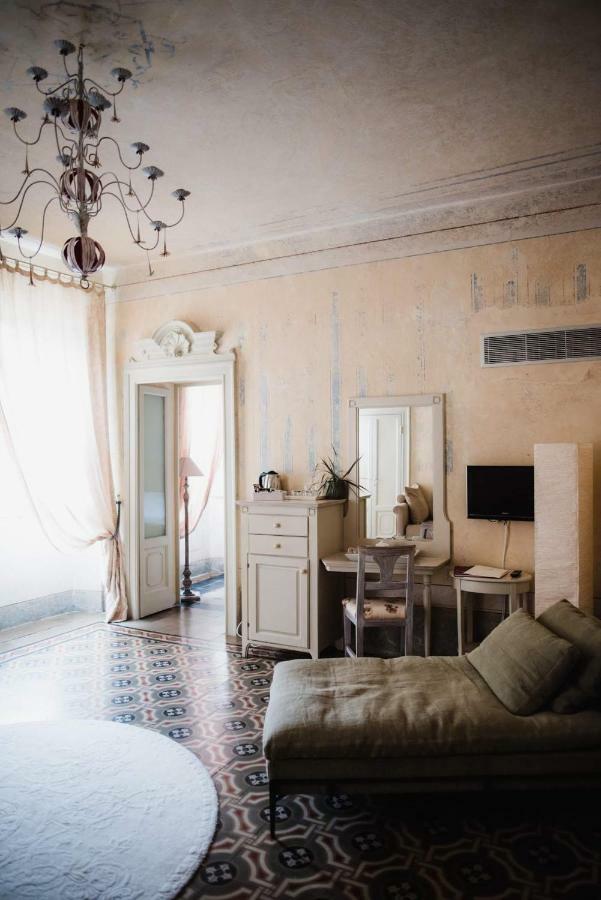 Regina Teodolinda Suites Laglio Kültér fotó