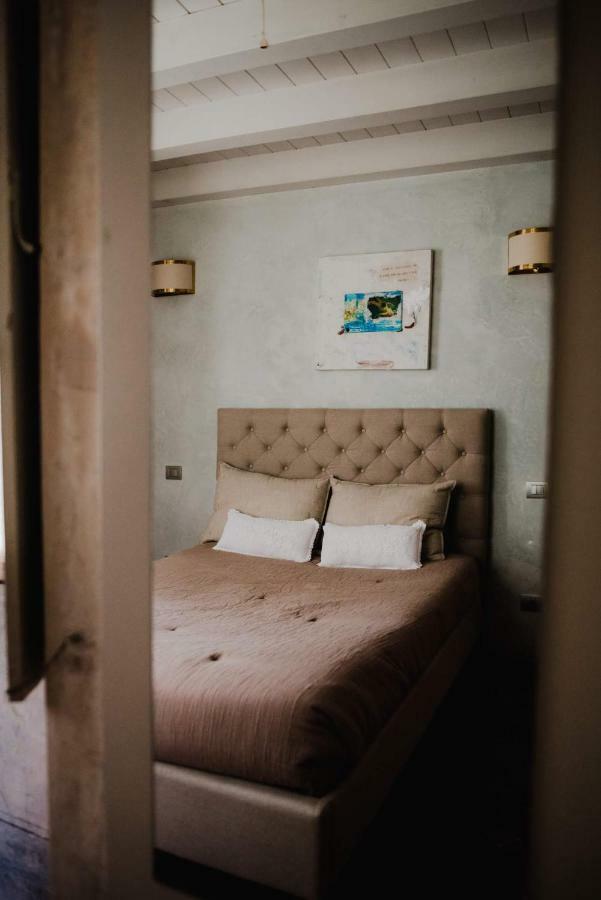 Regina Teodolinda Suites Laglio Kültér fotó
